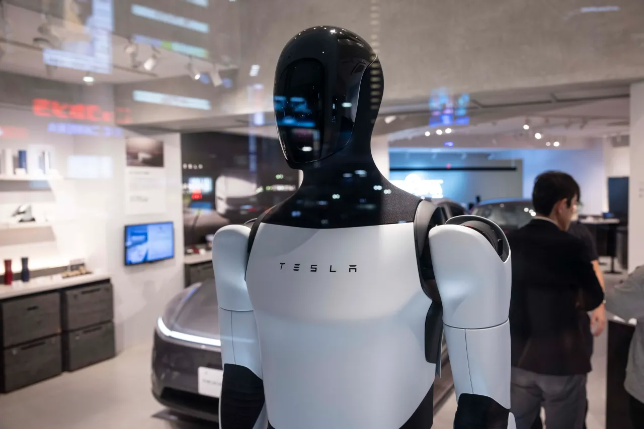 Tesla’s Top Robot Mind Defects To Zuckerberg’s Meta, Says It Wasn’t About The Paycheck